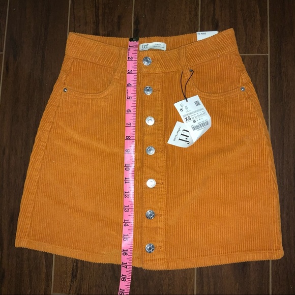 SOLD NWT Zara Skirt - XS - Picture 7 of 7